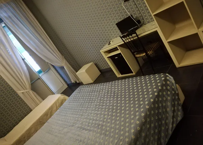 Hotel Guiren Dal 1959 Napoli